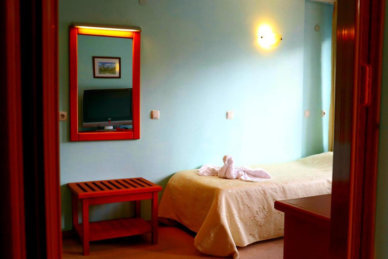 Family Hotel Nadine Μπάνσκο Εξωτερικό φωτογραφία